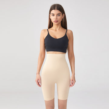 Short gainant taille haute sans coutures — Silueta Parisienne