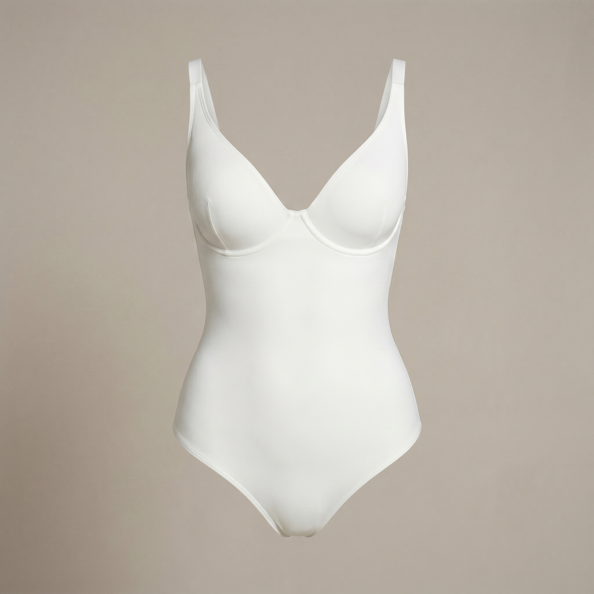 Body sculptant intégral noir - lifestyle tenue professionnelle - Silueta Parisienne